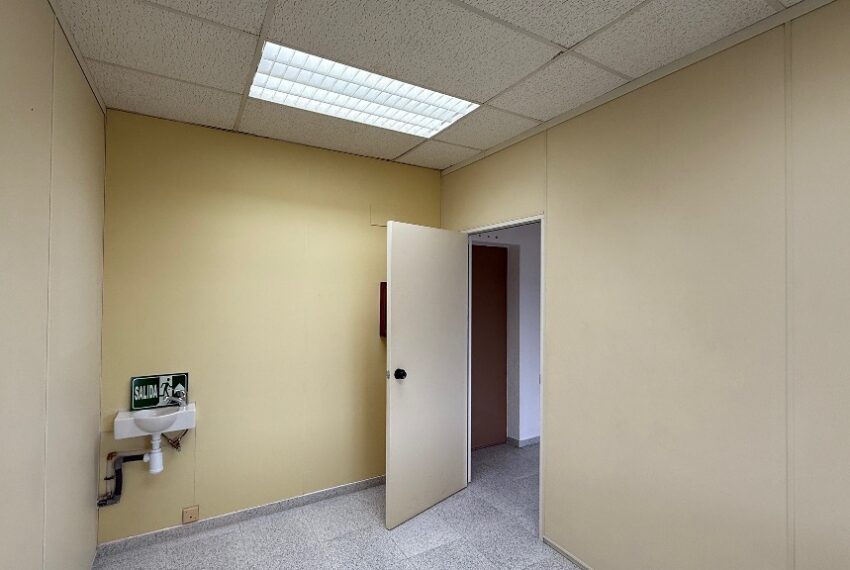 img_7334_0128636001775670158