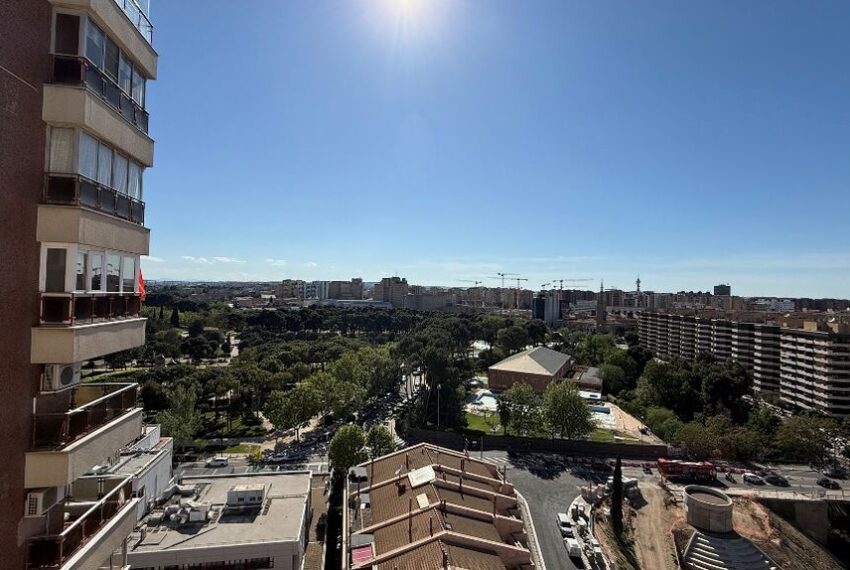 img_7444_0369804001776425182