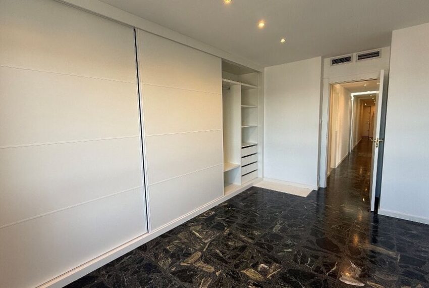 img_7448_0570370001776425183