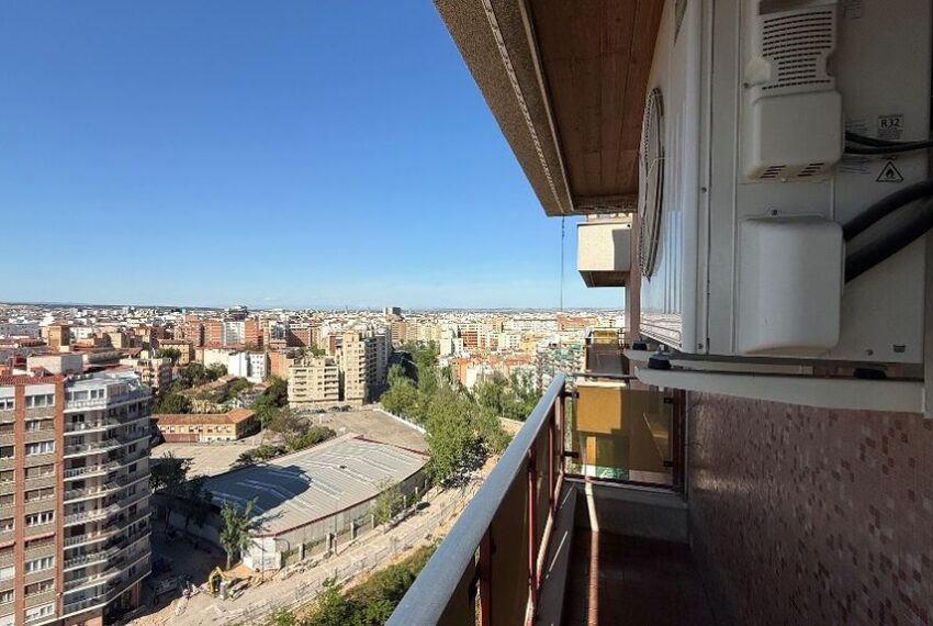 img_7450_0338722001776425184