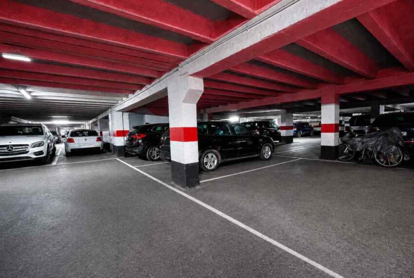 parking_reduced_150kb_0785556001779969668
