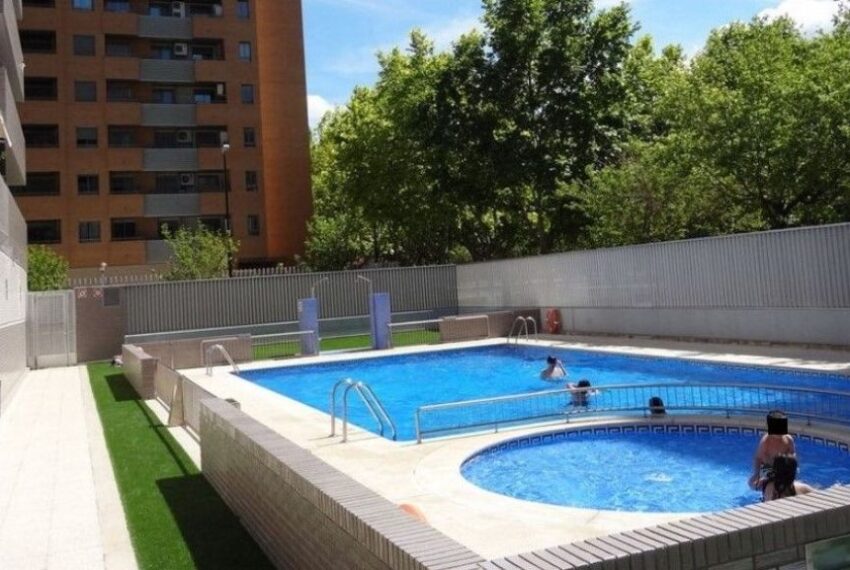 piscinaveranoretocada_0823489001780317818